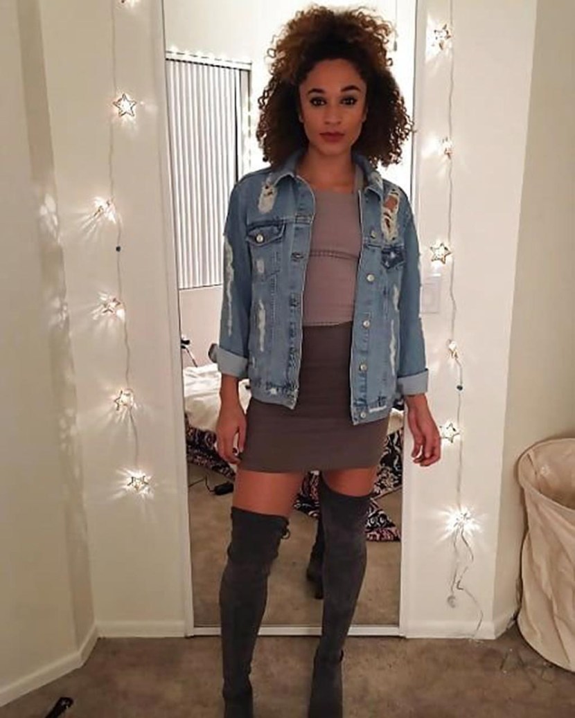 Alicia Williams in Black Top