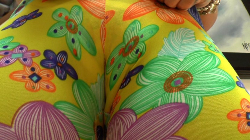 Melissa Debbling legs