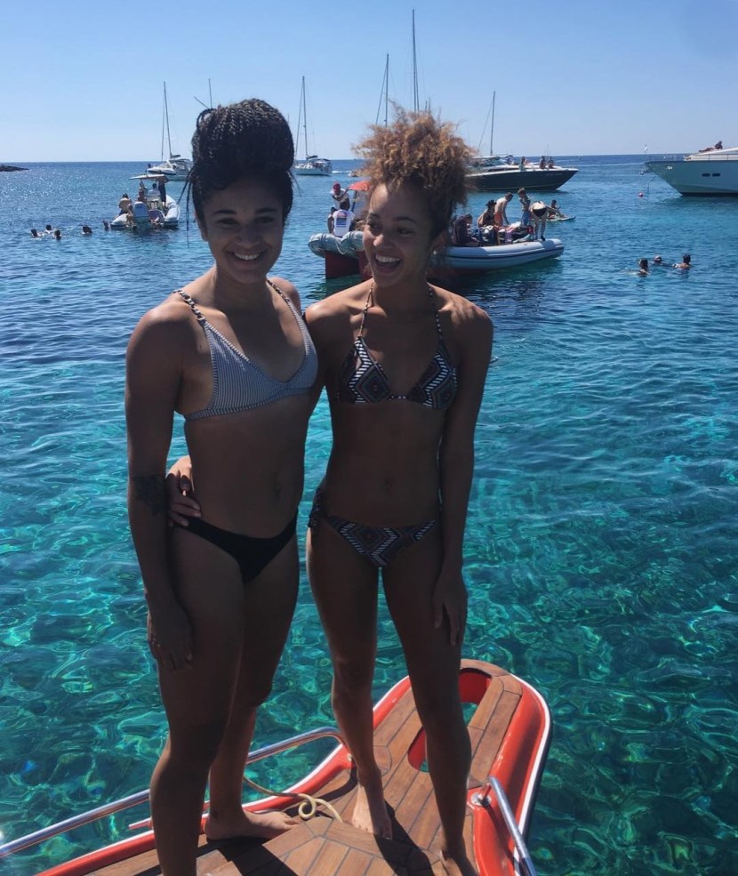 Emma Roberts in stockings