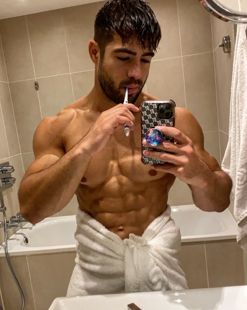 Raycynical Teeeth Guys 2020