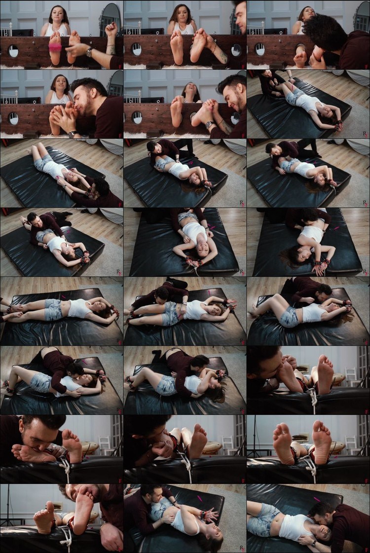 Tickling in Russia (98 photos)