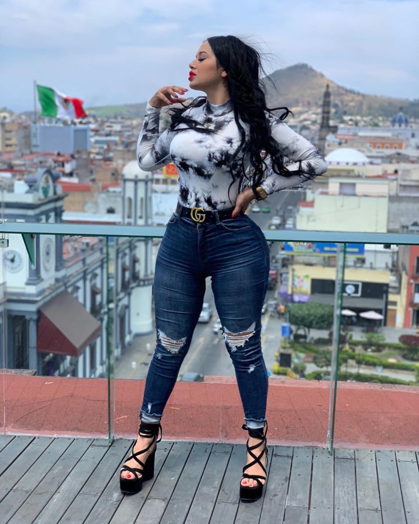 Miroslava Soes model