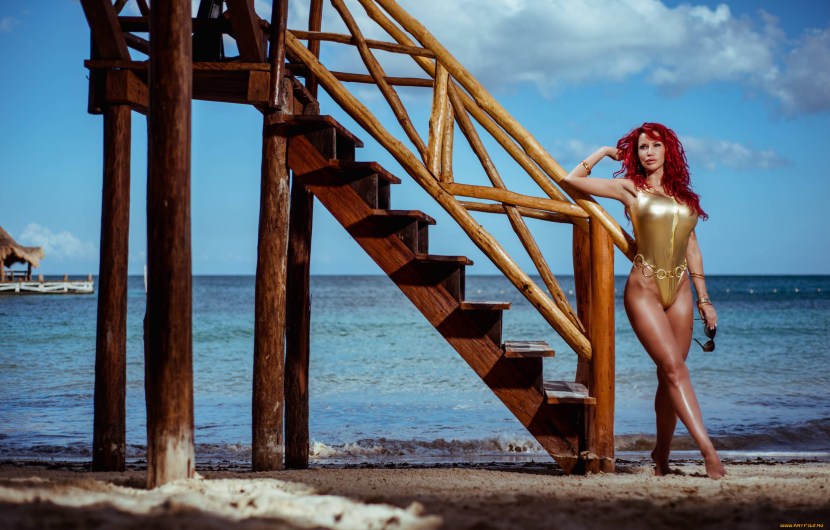 Bianka Richards naked photo