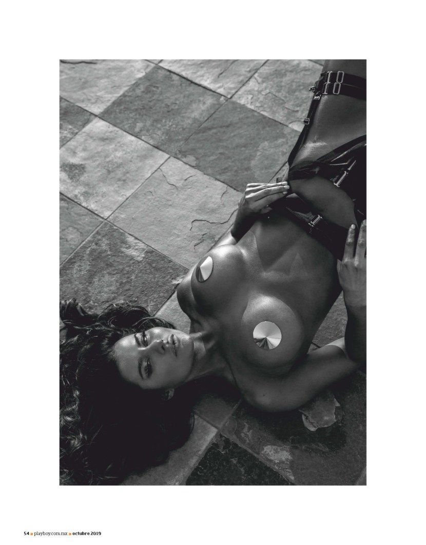 Charlotte Richards Naked