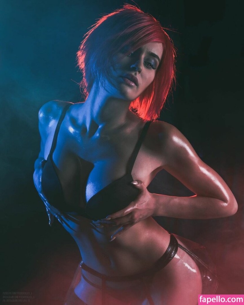 Anastasia Skoptsova Photos