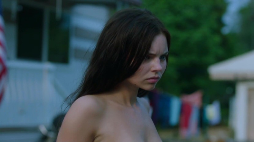 Natalie Dormer without a bra