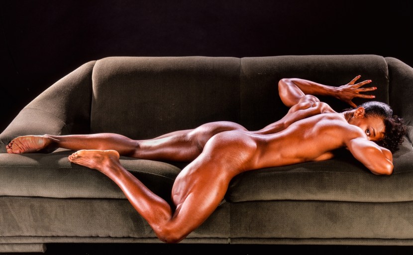 Rachel Kummon muscle nude