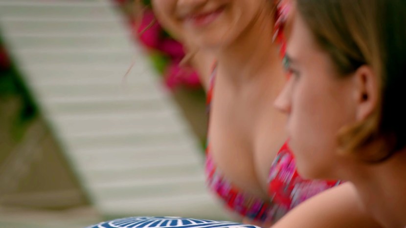 Mary Mauser Pli Naked