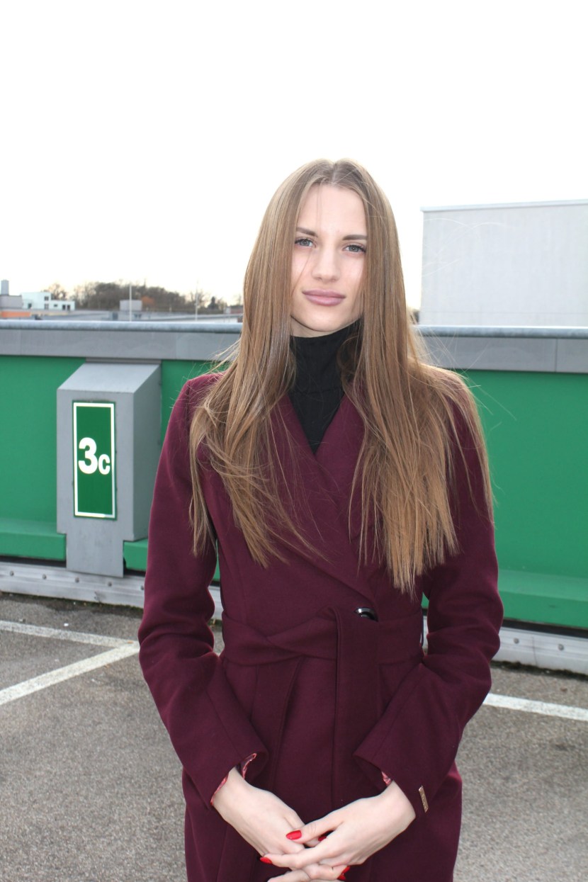 Anal with a bespectacled student