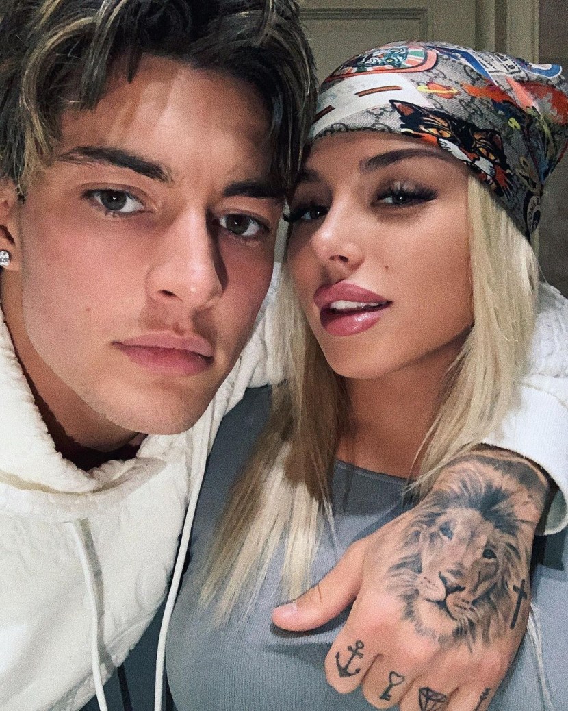 Violetta Bezonit model