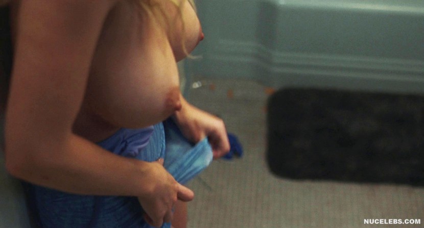 Sydney Sweeny Erotic scenes