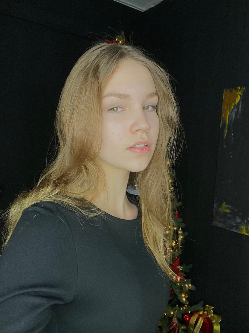 Nastya Ivanova Ryazan December 2002