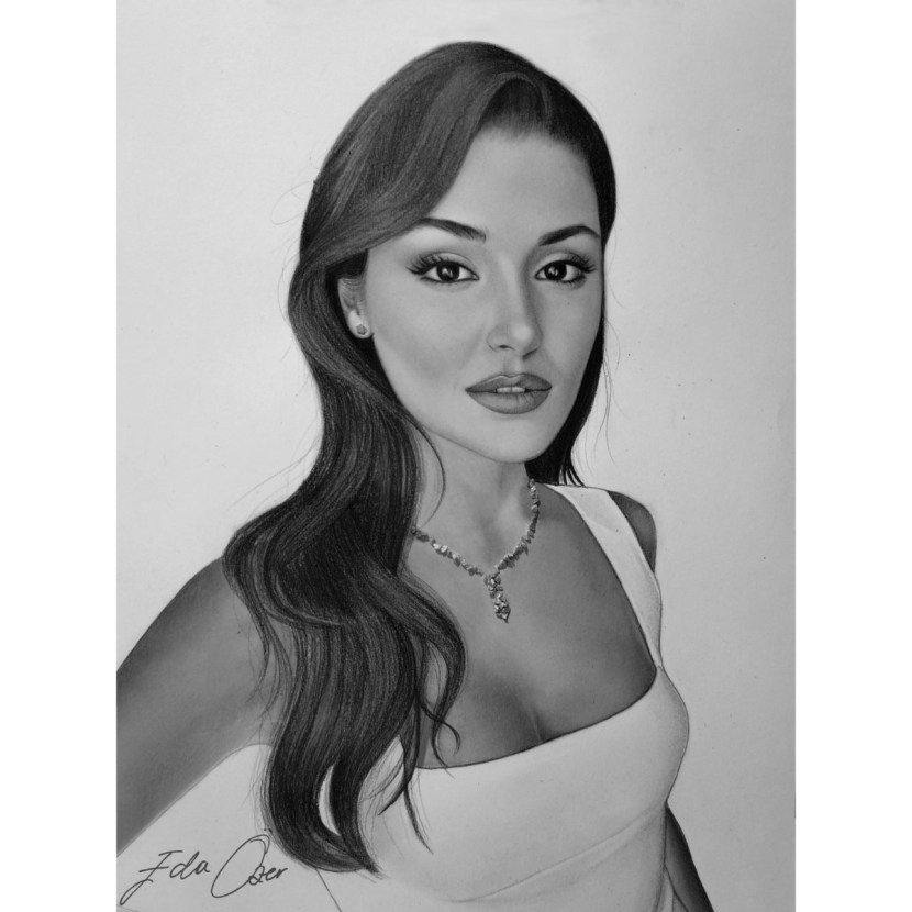 Hande Erchel Portrait