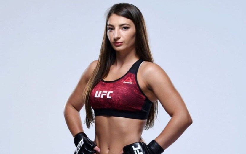 Courtney Casey fighter