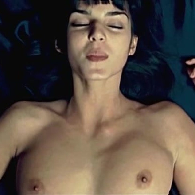 Clara Lago naked in the cinema