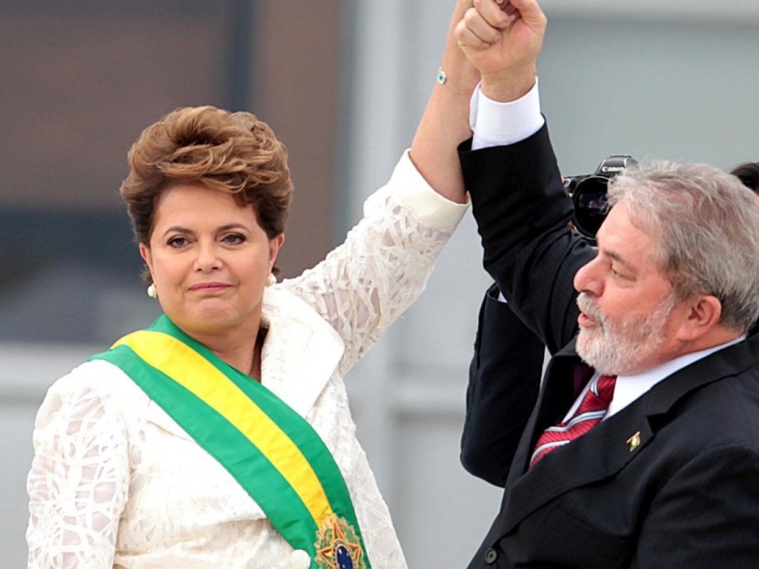 Dilma Rousseff Com o Povo