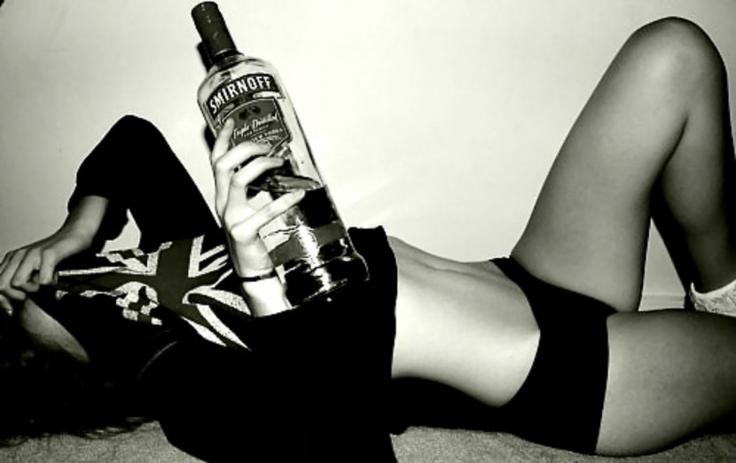 Jack Daniels whiskey girl