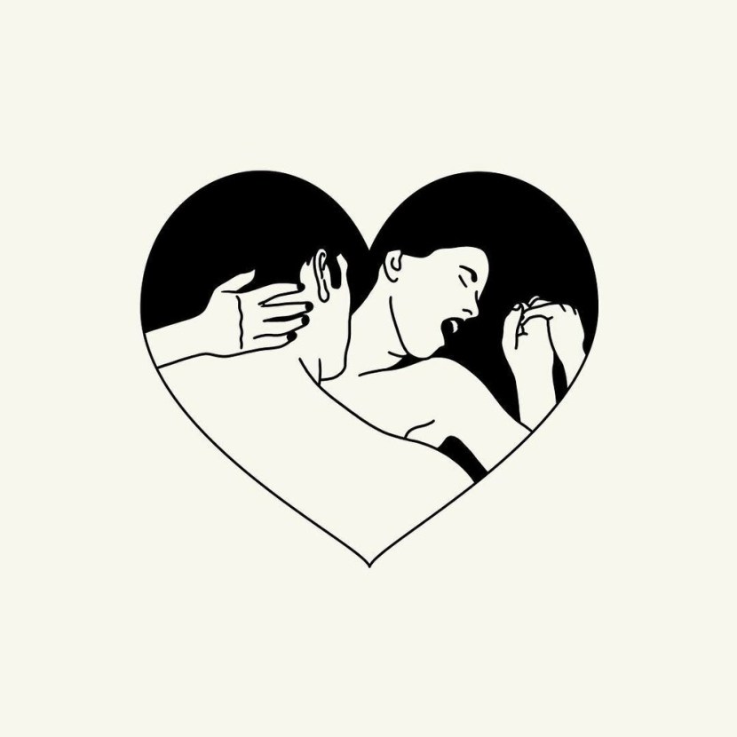 Lauren Montgomery Rose bed