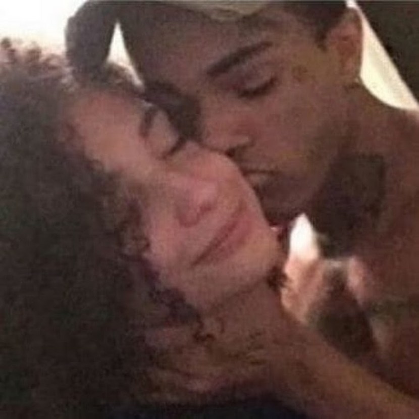 CastingCouch-HD Horney Spinner Has Sex with Her Fourst Black