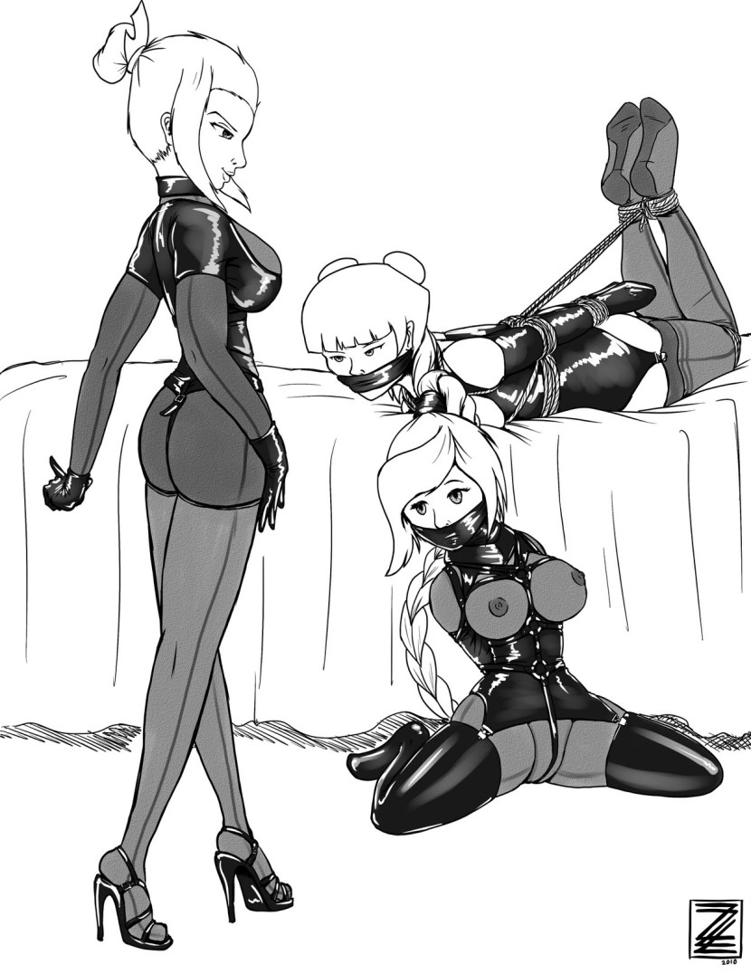 Girls in Latex BDSM Comic