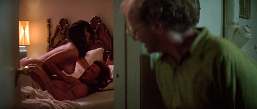 Gina Gershon and Jennifer Tilly Lesbian Sex