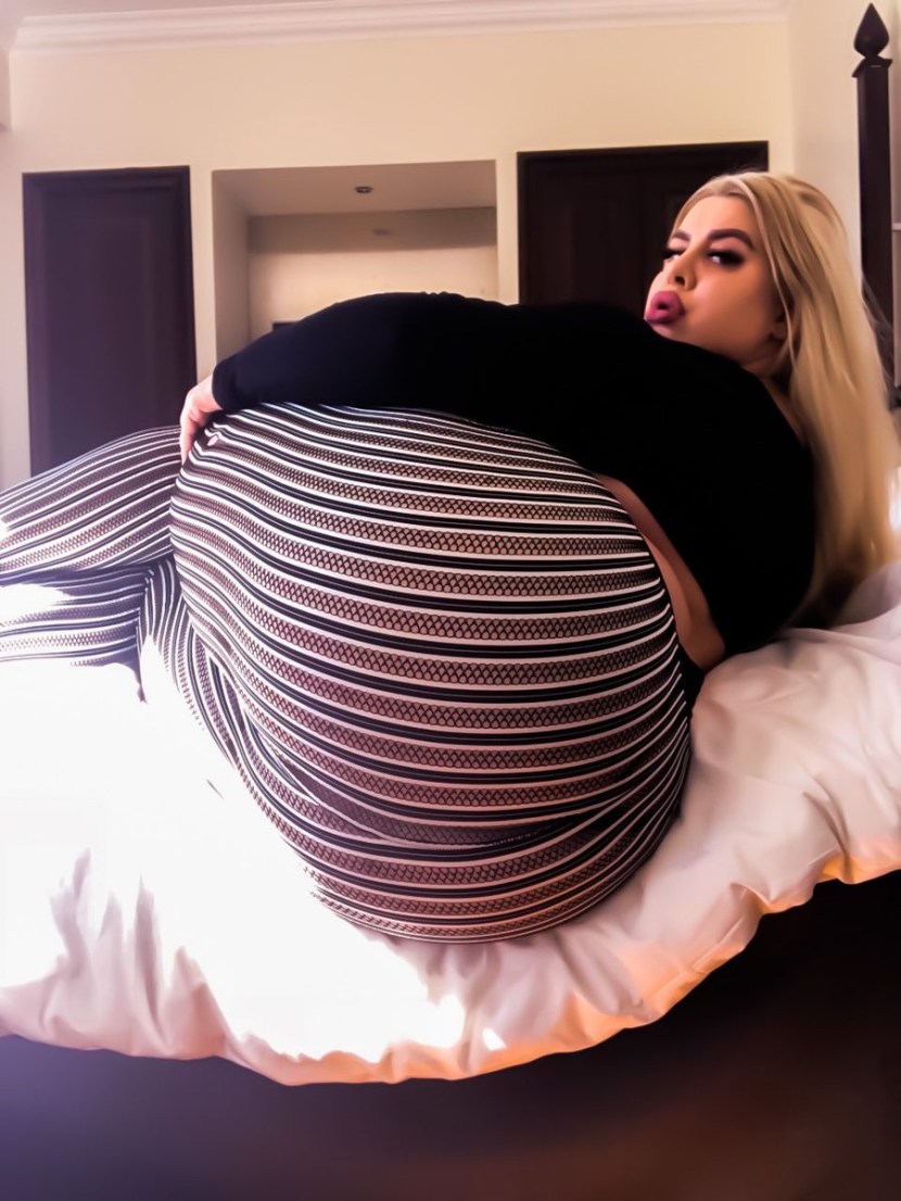 Natasha Krown Natasha Crown