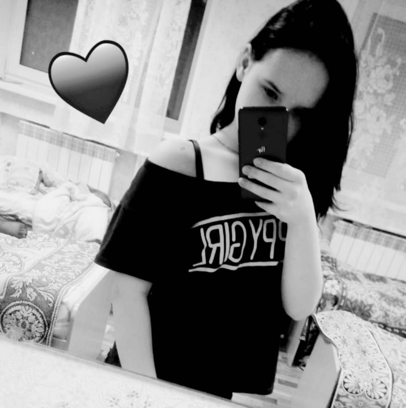 Color scapes pictures of girls