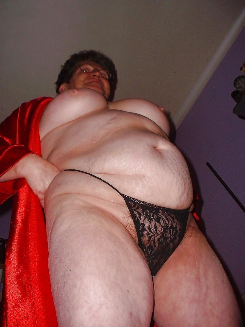 Grandmothers in shorts pornography