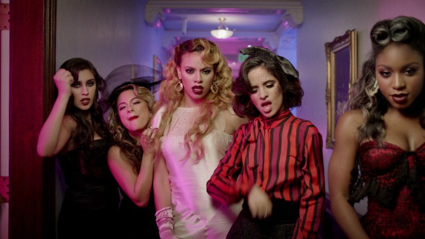 Paints silhouette people face bi-2