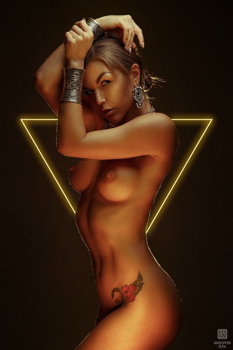 Vixen Jillian Janson Elsa Jean Cumshot