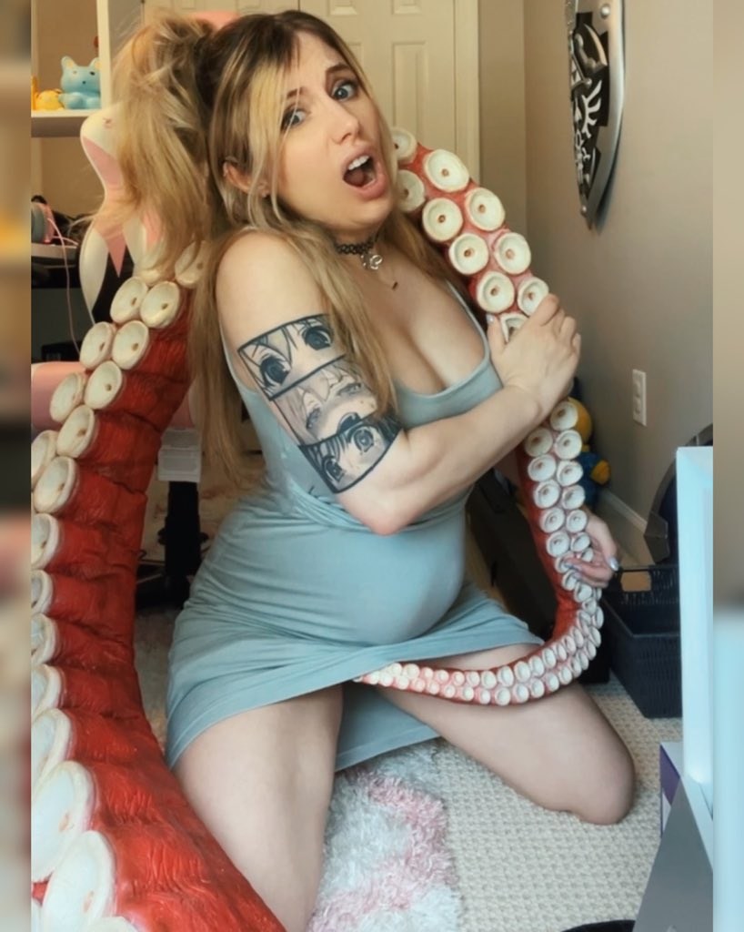 Alice Angel Hentai Cosplay