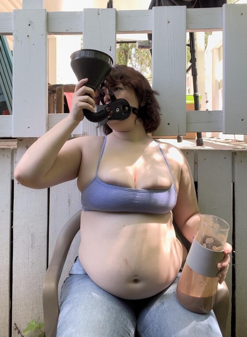 Tianastummy Stufferdb (97 photos)