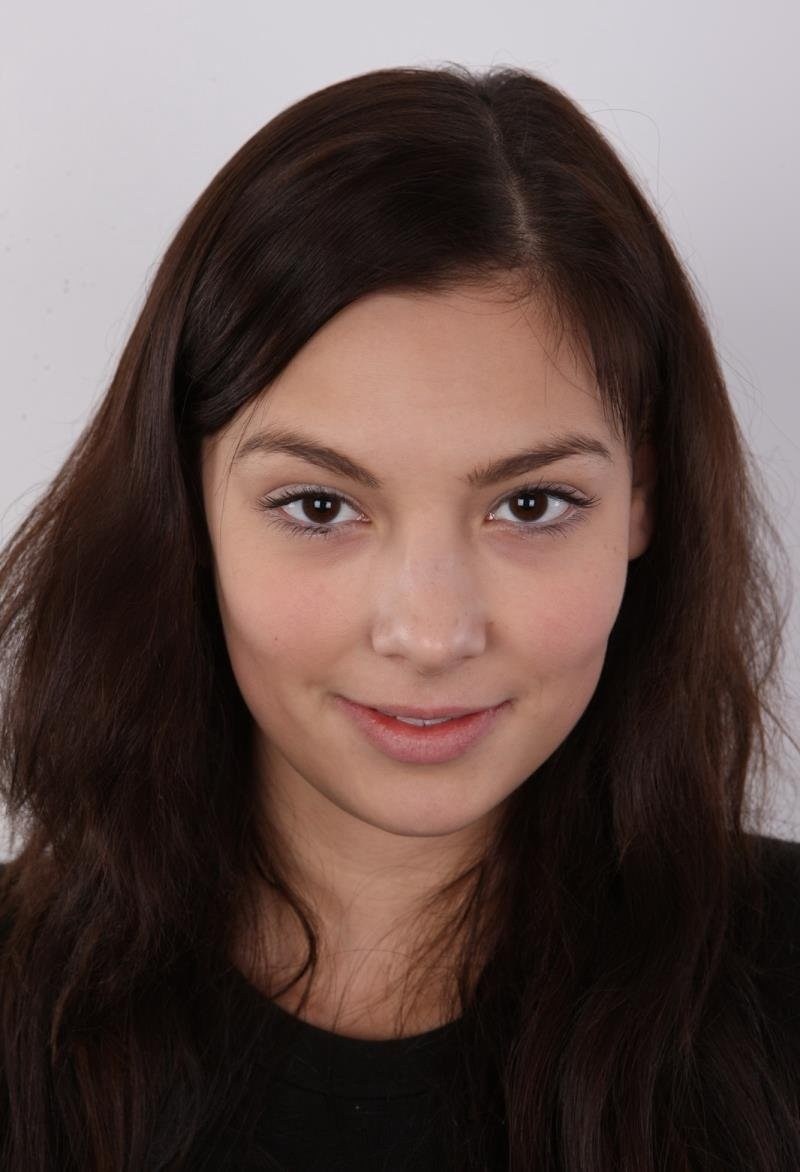 Katerina Honza aka (98 photos)