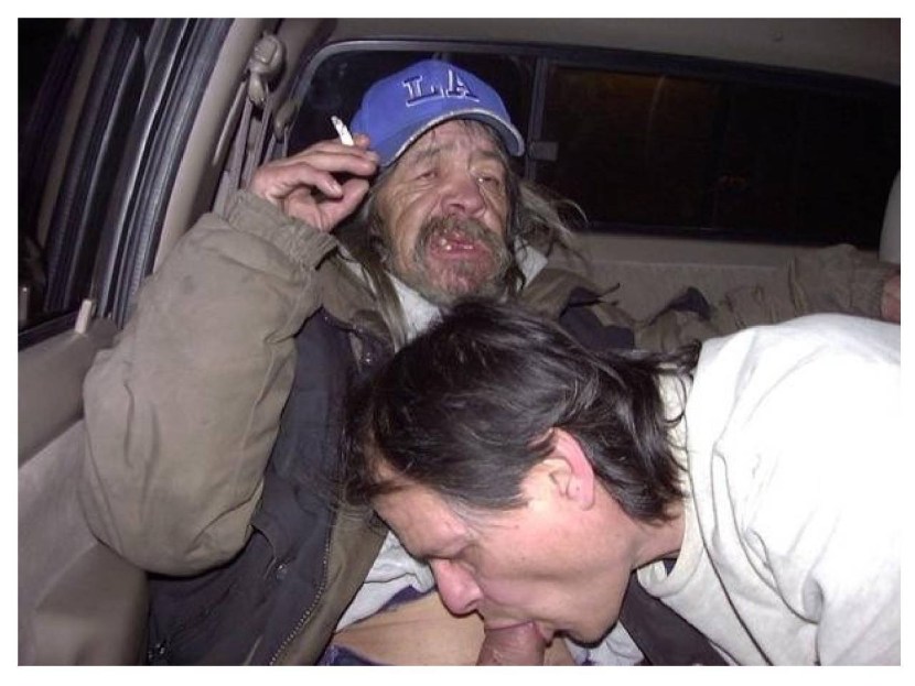 Beauty fucks with a bum