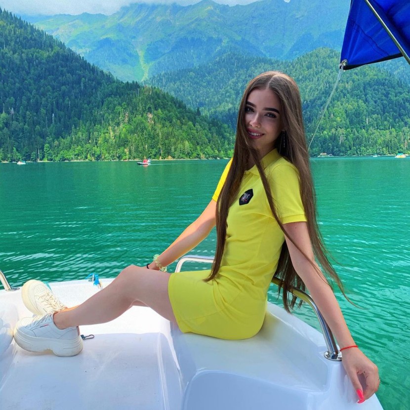 Naked pussy Maria Gorban