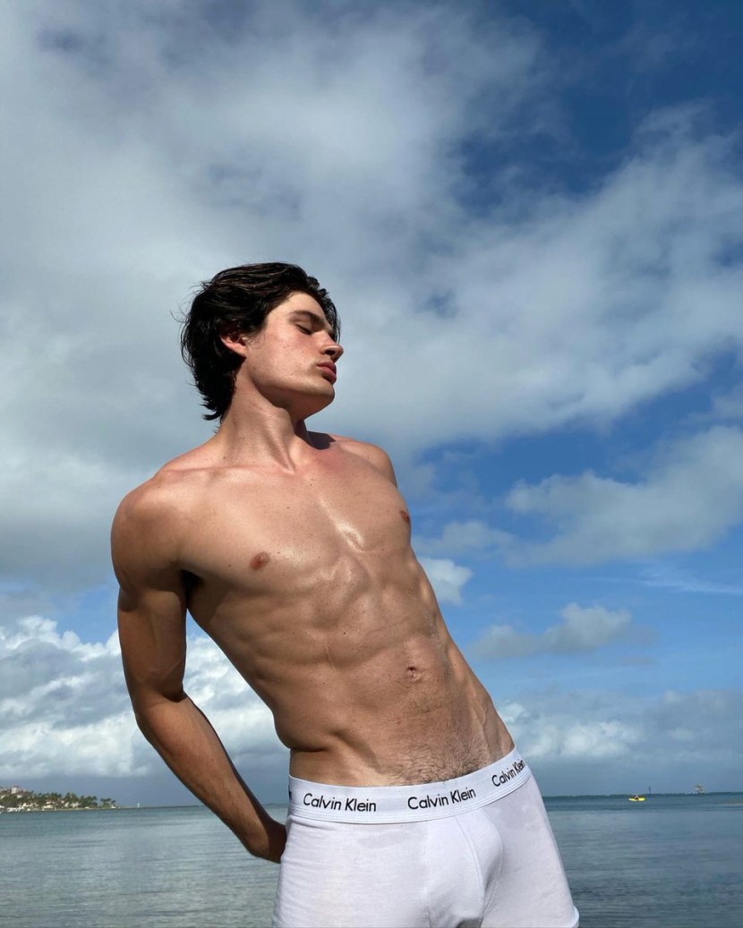 A lot of black white drawings