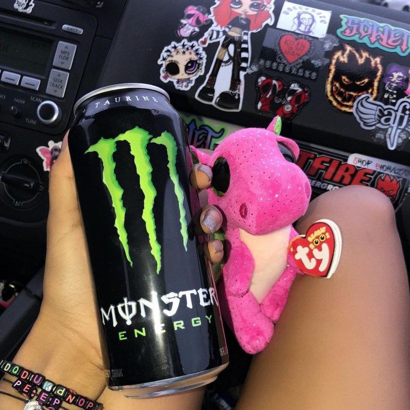 Small rainbow drawings