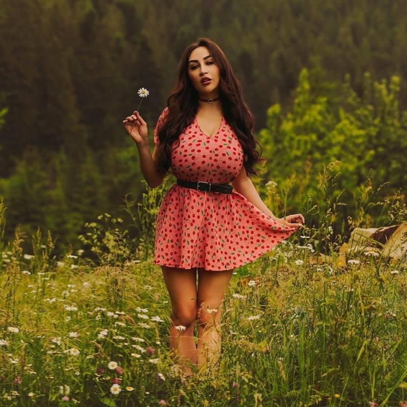 Louisa Khovanski Onlyfans 2020 Naked