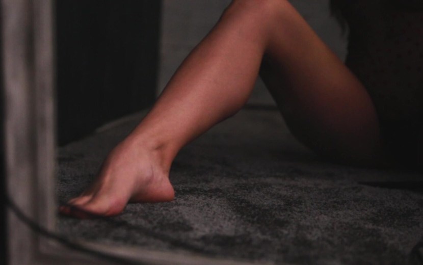 Louisa khovanski lies without panties