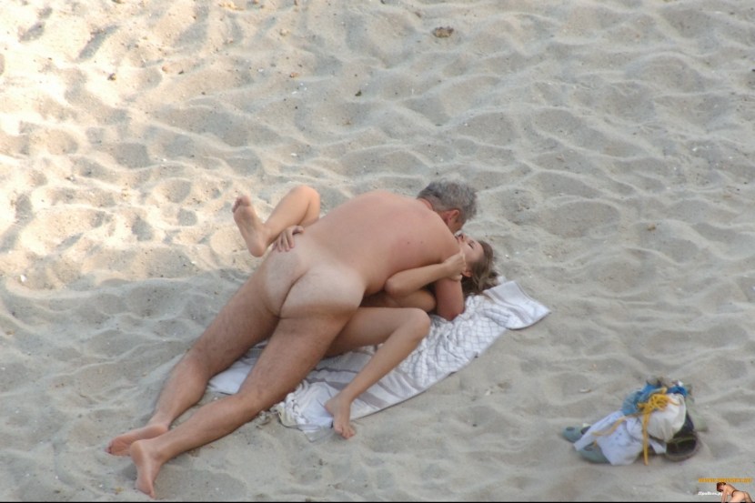 Mature nudist with piercing