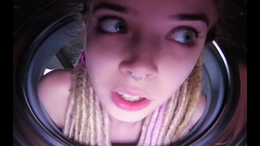 Stuck in the washing room fuck