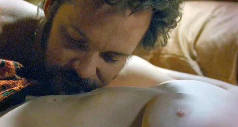 Amanda Seyfrid is erotic