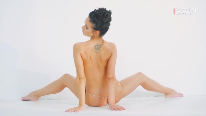 Yana Viktorovna Koshkina Nude