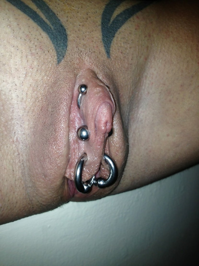 Unusual clitoris piercing