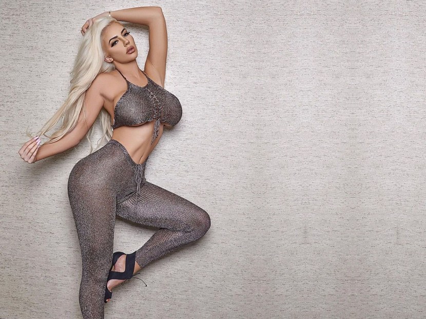 Katie Cox Masturbation