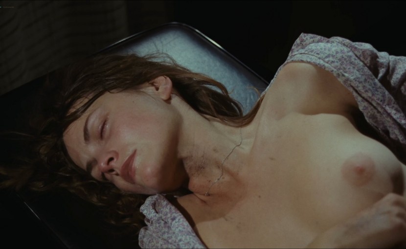 Foto Bugil Nude Nathalie Clara (Anna Malik)