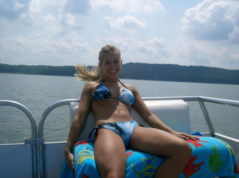 Annelie Herritsen Pinky June