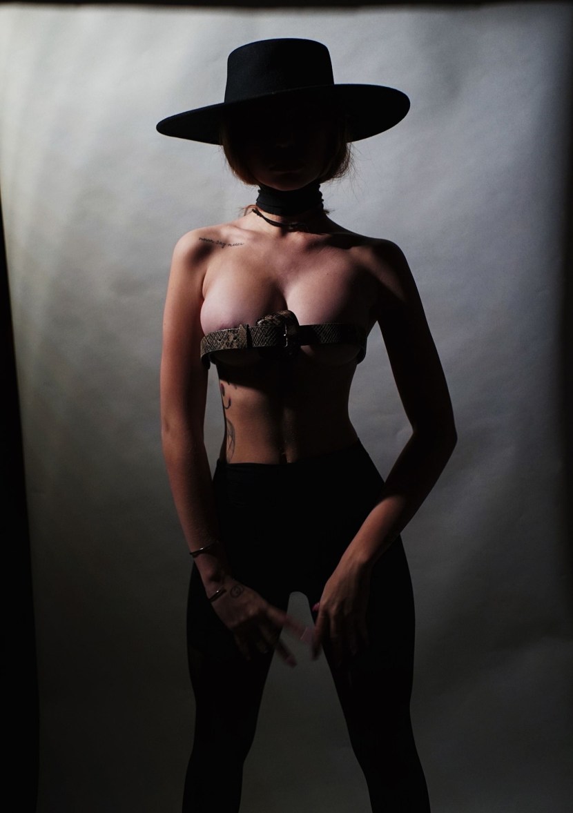 "Renata Valliulina" Toples