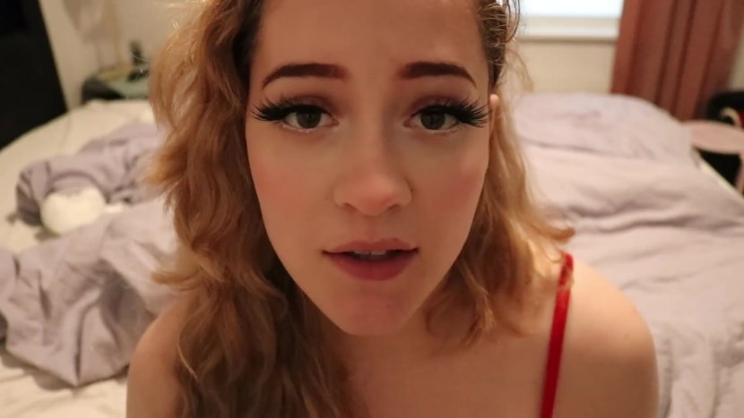 Ashley Alban in jeans