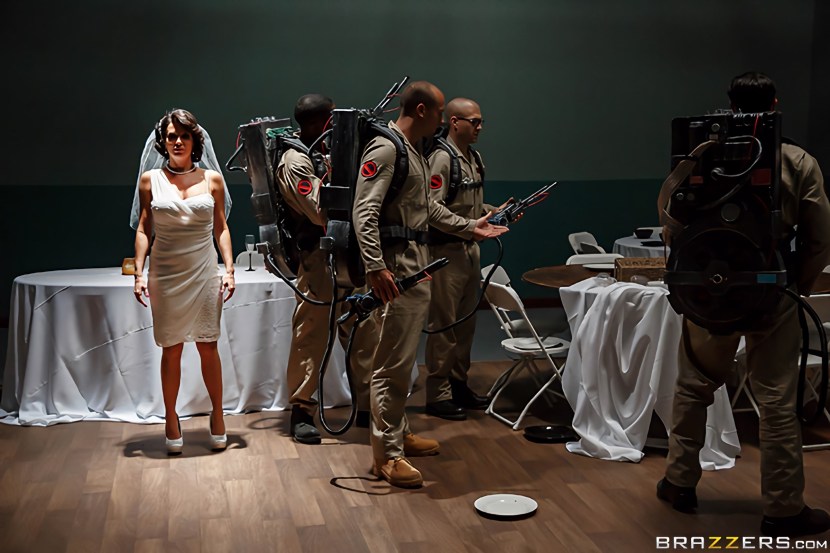 Batman v. Superman XXX: An Axel Braun Parody